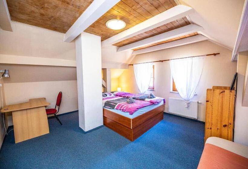 Номер Стандарт, Penzion Hamerská Jizba