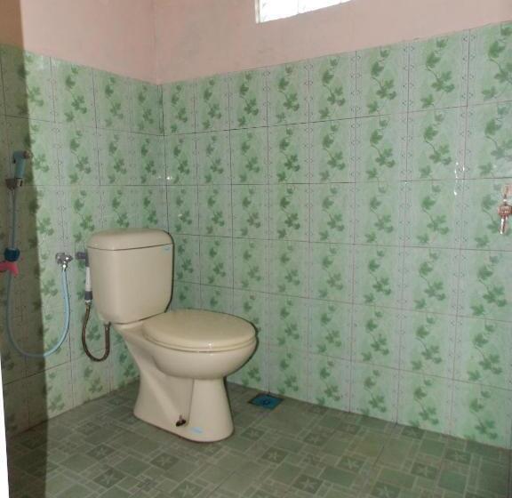 غرفة ديلوكس, Putra Sindang Asih