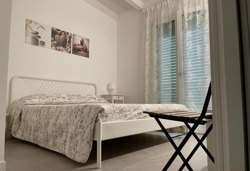 スタンダードルーム, Azzurramare Bed & Breakfast