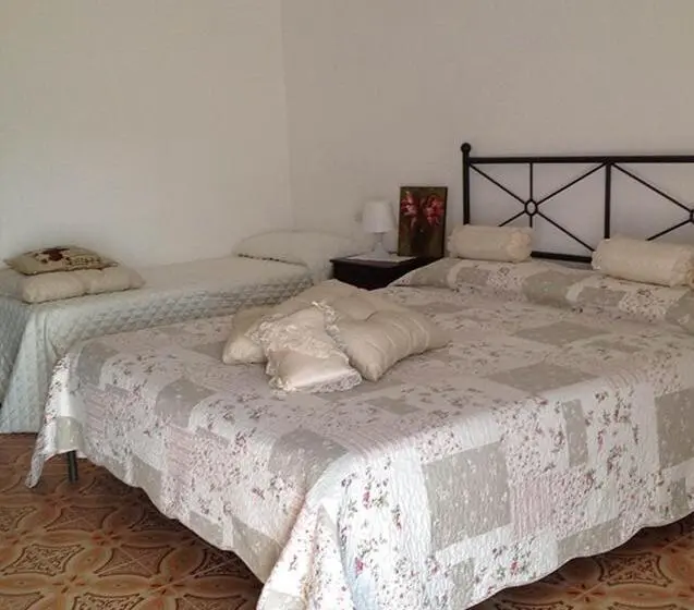 １ベッドルームハウス, Azzurramare Bed & Breakfast