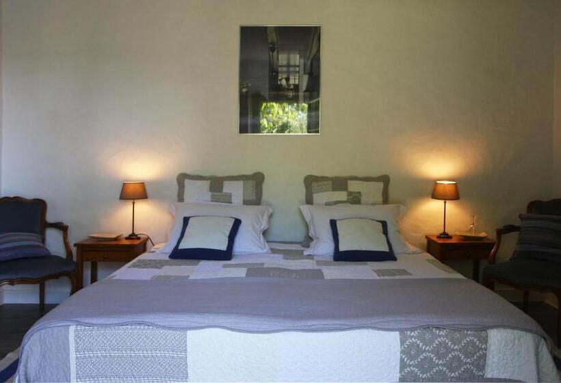 غرفة قياسية, La Butte De Gohier