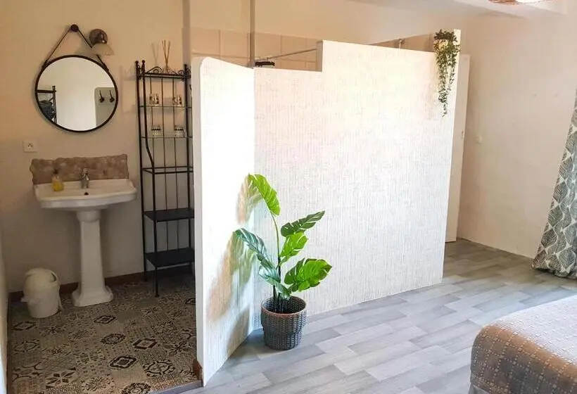 ジュニアスイート, Maison D Hôtes Les 3 Baudets