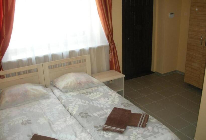 اتاق استاندارد, Arsenal