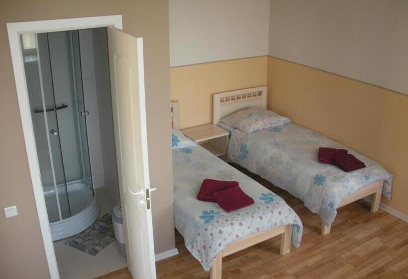 اتاق استاندارد, Arsenal