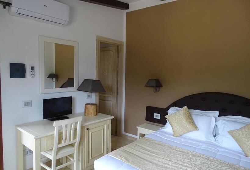 חדר סטנדרט לשלושה, Locanda Domus De Vida Turismo Rurale