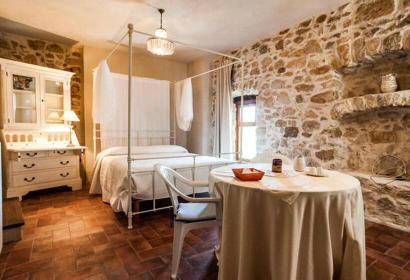 إستوديو قياسى مزودة بتراس, B&b Milleunapietra Romantic Guest House