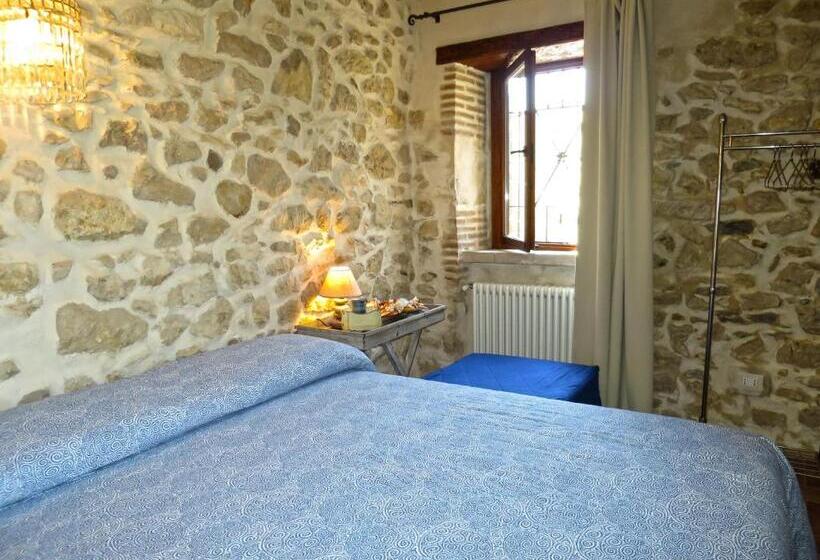 غرفة قياسية, B&b Milleunapietra Romantic Guest House