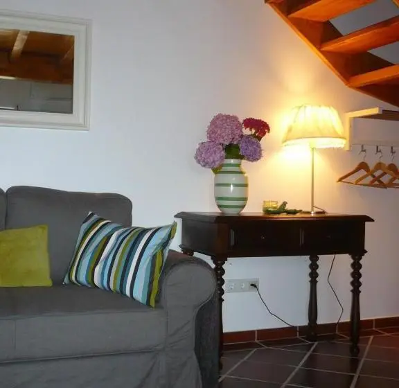 ベーシックワンルーム, Casas Dos Infantes Turismo Rural