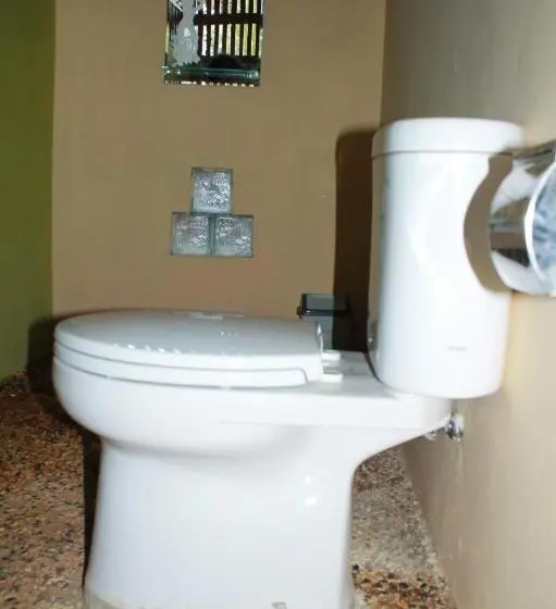 Superior Bungalow, Bale Ku