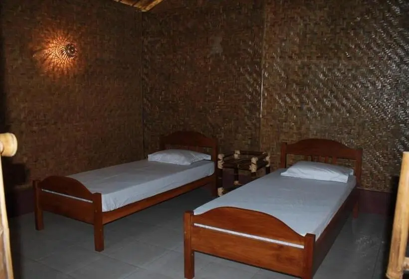 Superior Bungalow, Bale Ku