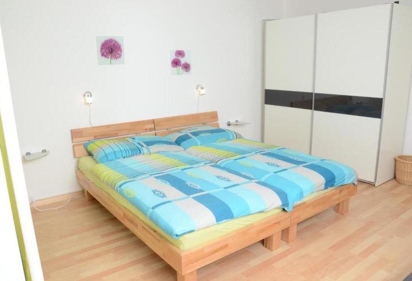 발코니가 있는 2 베드룸 아파트, Guesthouse Casa Esperanza Basel