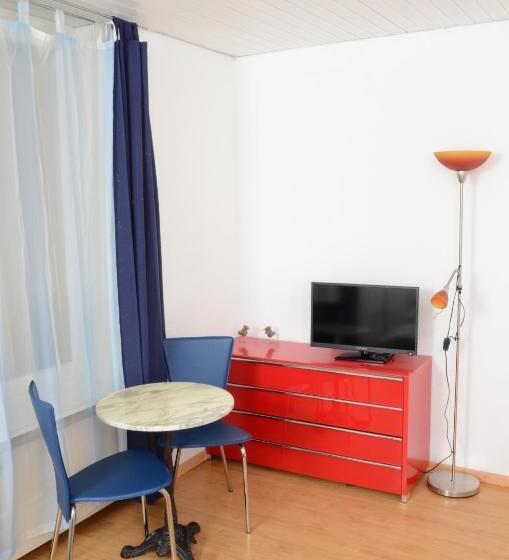 اتاق استاندارد با سرویس بهداشتی مشترک, Guesthouse Casa Esperanza Basel