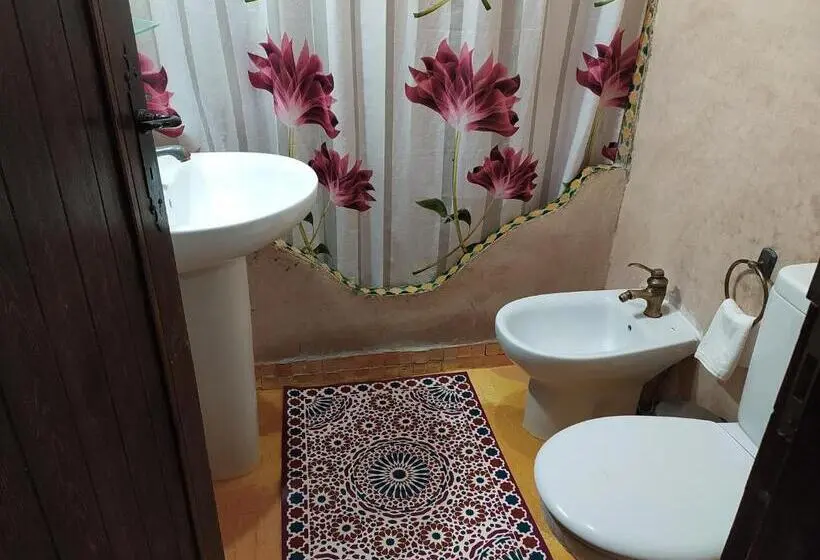 Sviitti Vuoristonäkymä, Maison D Hotes Akchour