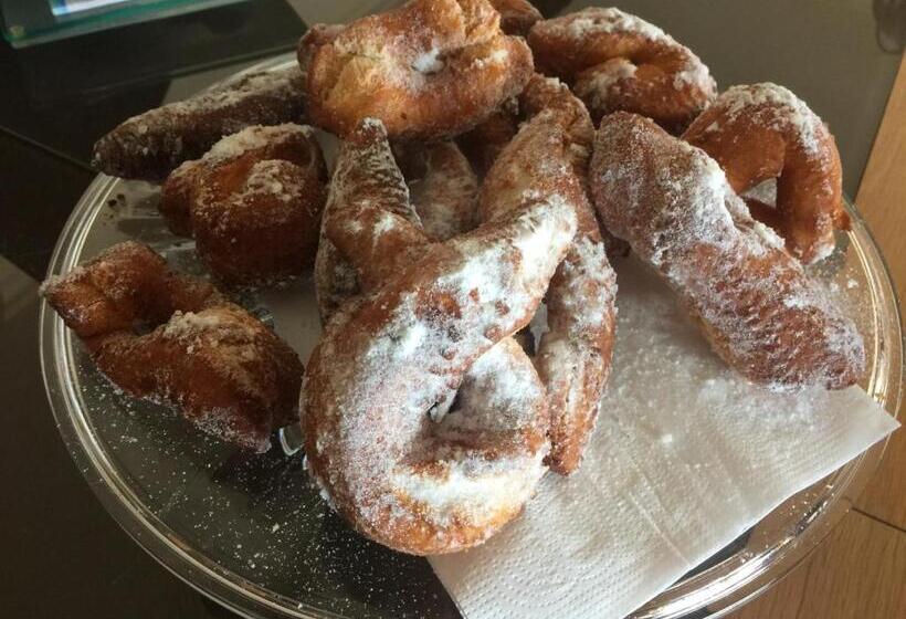 اتاق لوکس با چشمانداز دریا, Villa Patrizia