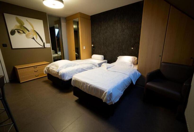 デラックスルーム, Su Ro Bed And Breakfast