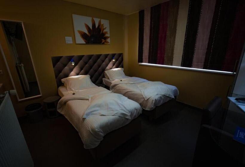 スタンダードルーム, Su Ro Bed And Breakfast