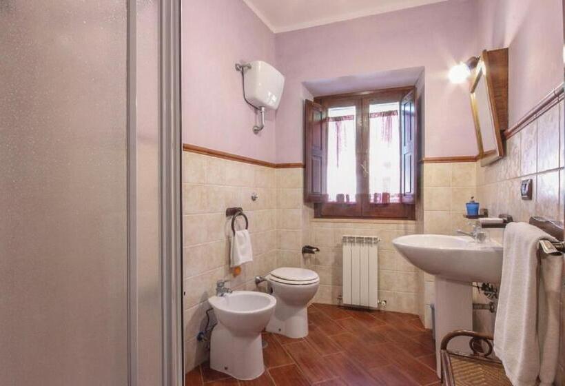 スタンダードトリプルルーム, Palazzo Conforti Tree House Resort