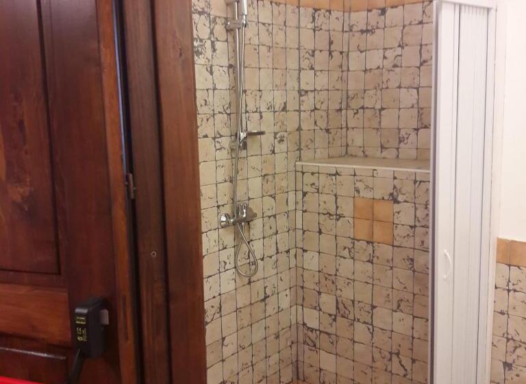 スタンダード4人部屋, Palazzo Conforti Tree House Resort