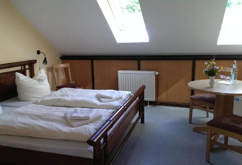 Standard room with outdoor bath, Jugendtours Feriendorf Ummanz