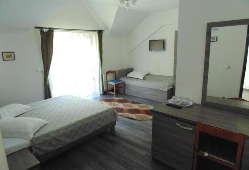 스탠다드 트리플 룸, Eden Maison