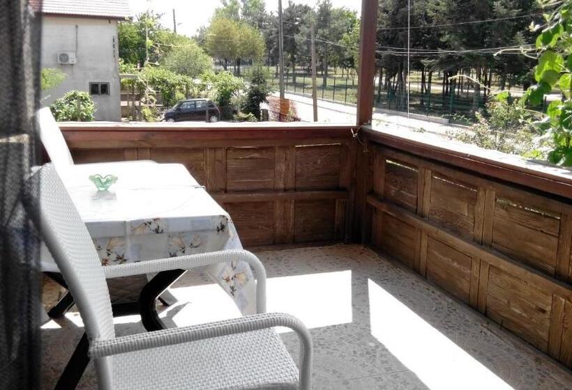 Номер Стандарт Совместная Ванная, Elida Guest House