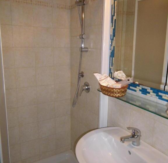 غرفة قياسية فردية, Il Rustico