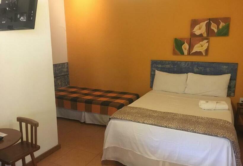 غرفة قياسية ثلاثية, Pousada Pepalantus