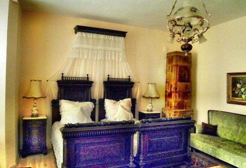 Номер Deluxe с Балконом, Retro   19th Century Guest House