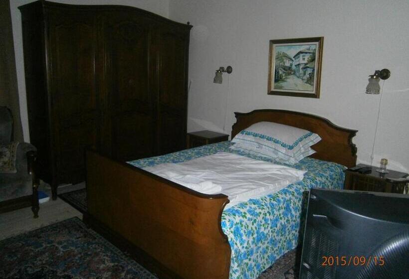 标准间, Retro 19th Century Guest House