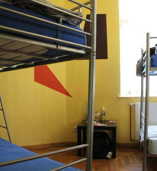 تختخواب در اتاق مشترک, Fun House