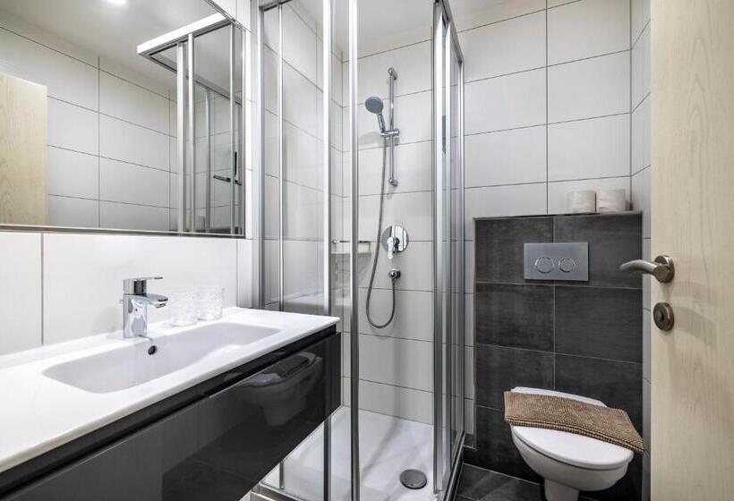 شقة 3 غرف, Aparthotel Jägerheim