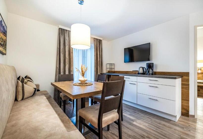 شقة 3 غرف, Aparthotel Jägerheim