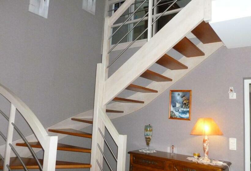 스위트, Jardin Du Levant