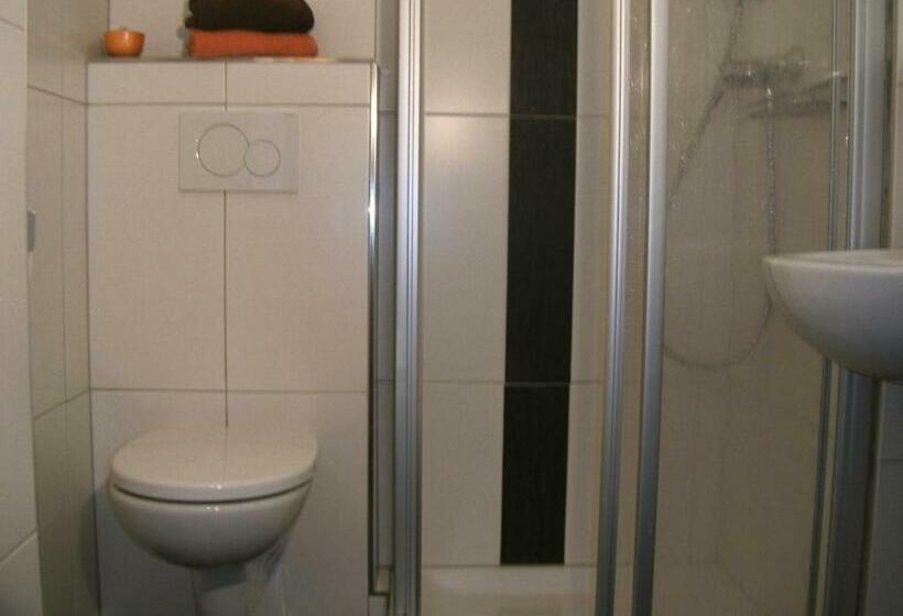 Номер Стандарт с Балконом, Pension Garni Gerhard
