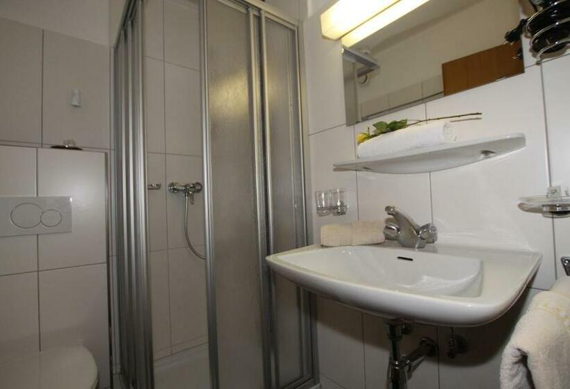 Номер Стандарт с Балконом, Pension Garni Gerhard