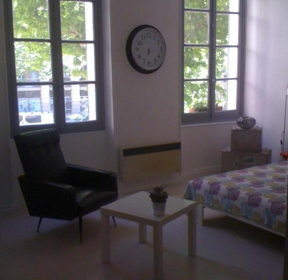 اتاق سوپریور, L Auberge Espagnole   Bed & Breakfast