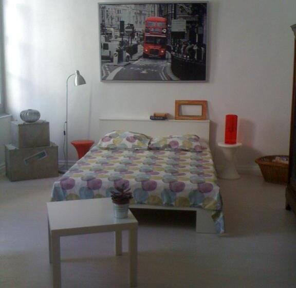 اتاق سوپریور, L Auberge Espagnole   Bed & Breakfast