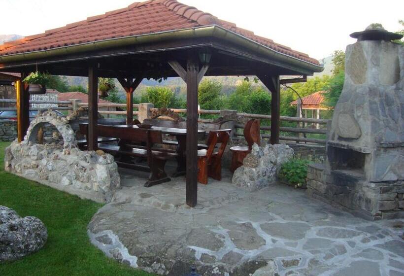 Вилла 5 Спален, Guest House Tsvetina