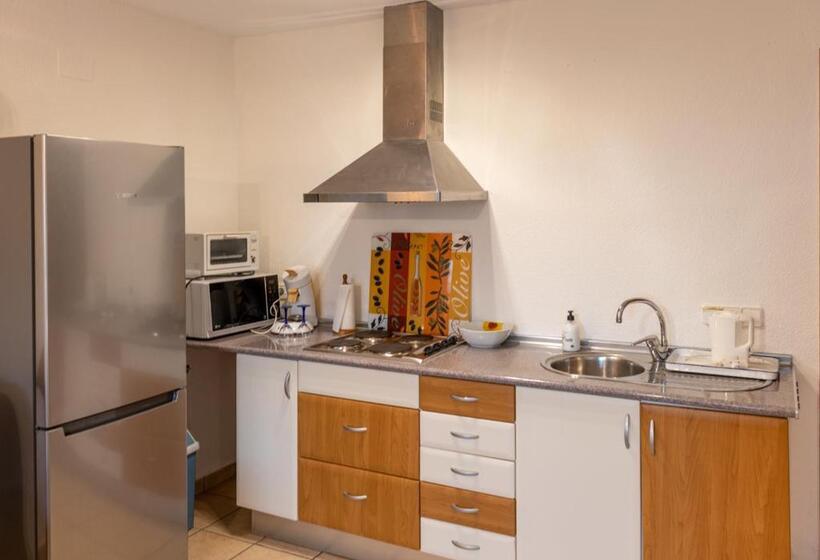 إستوديو قياسى, Guesthouse Villa Altea