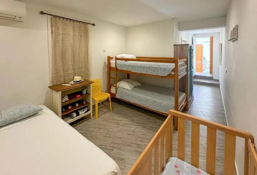 Sviitti, Guesthouse Villa Altea