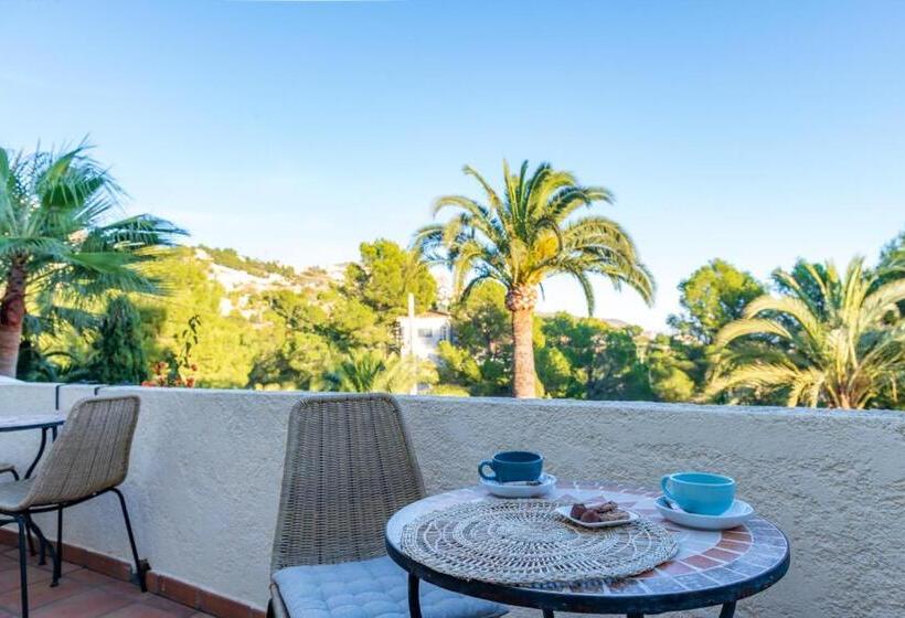 جناح, Guesthouse Villa Altea
