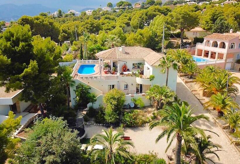 غرفة قياسية مطلّة علي البحر مزوَّدة بشُرفة, Guesthouse Villa Altea