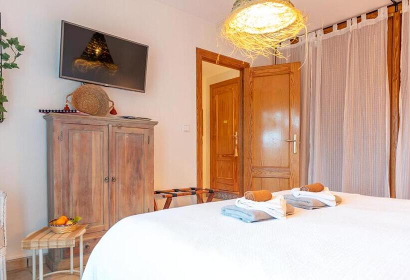 غرفة قياسية مطلّة علي البحر مزوَّدة بشُرفة, Guesthouse Villa Altea