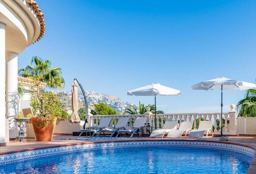 غرفة قياسية مطلّة علي البحر مزوَّدة بشُرفة, Guesthouse Villa Altea