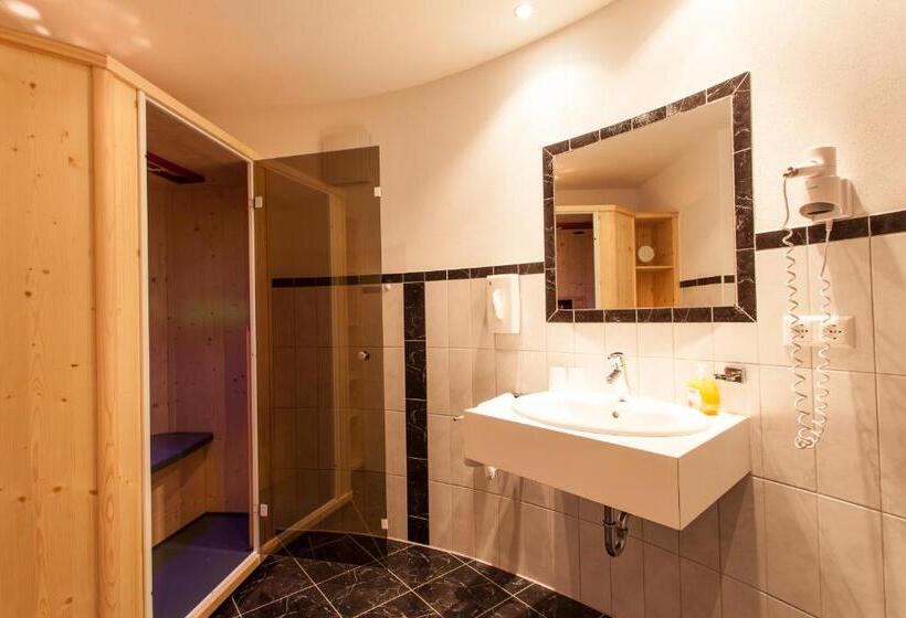 带1个卧室带花园景观的公寓, Alpenapart Ladis Ehemals Alpenapart Alexander