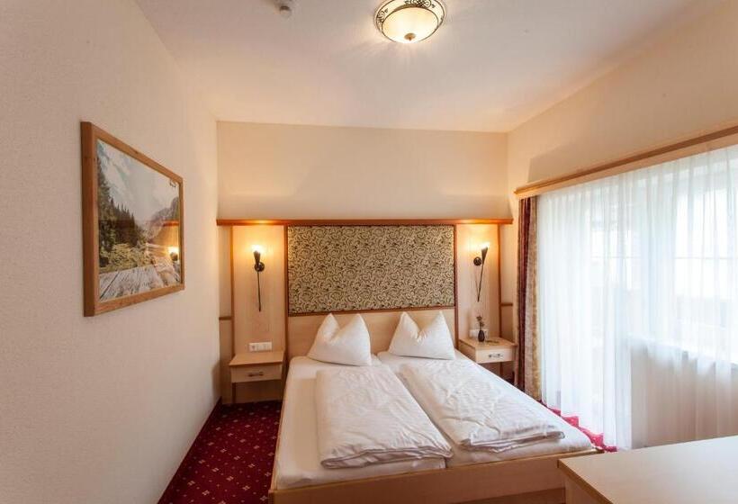 带2个卧室的公寓, Alpenapart Ladis Ehemals Alpenapart Alexander