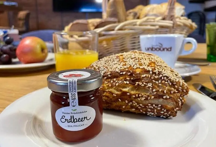 スタンダードスタジオ, Alpenapart Ladis Ehemals Alpenapart Alexander
