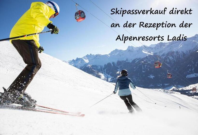 Апартаменты Superior 1 Спальня, Alpenapart Ladis Ehemals Alpenapart Alexander