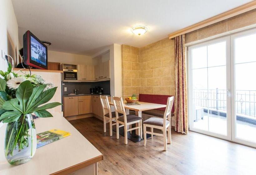 带阳台两卧公寓, Alpenapart Ladis Ehemals Alpenapart Alexander