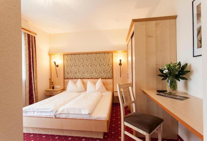 带1个卧室带花园景观的公寓, Alpenapart Ladis Ehemals Alpenapart Alexander